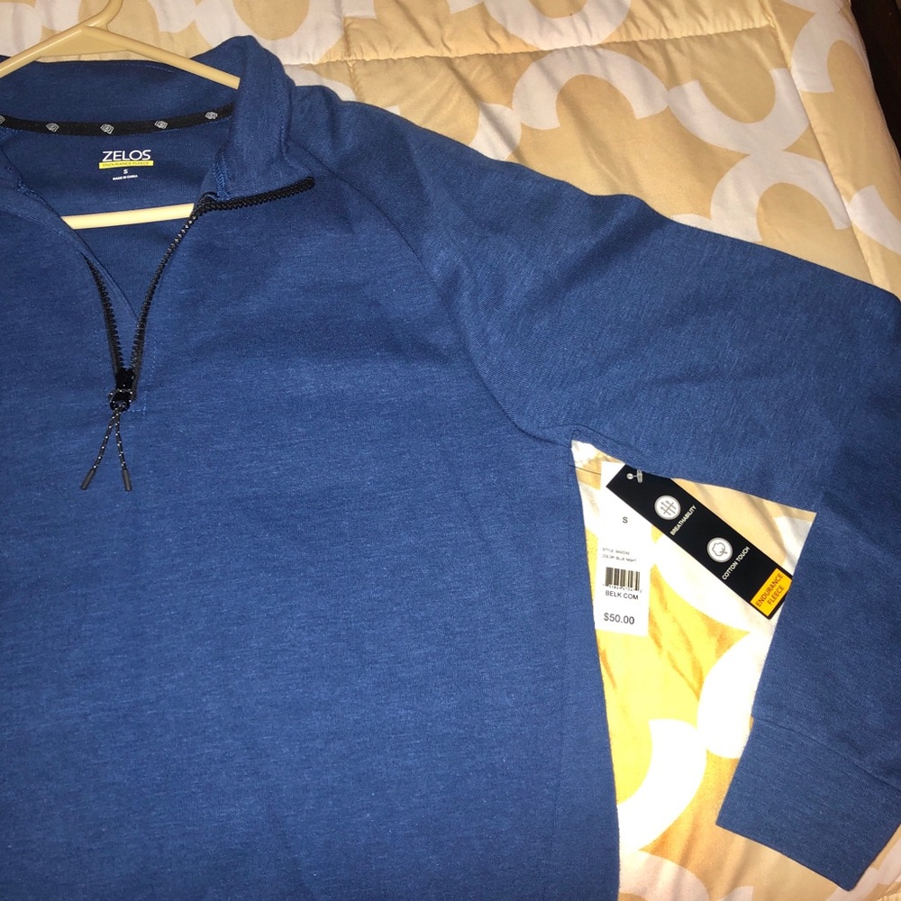 Bell men’s pullover